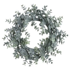 Infuse your seasonal decor with a touch of winter magic through this exceptional eucalyptus candle wreath. Delicately dusted with silver frost