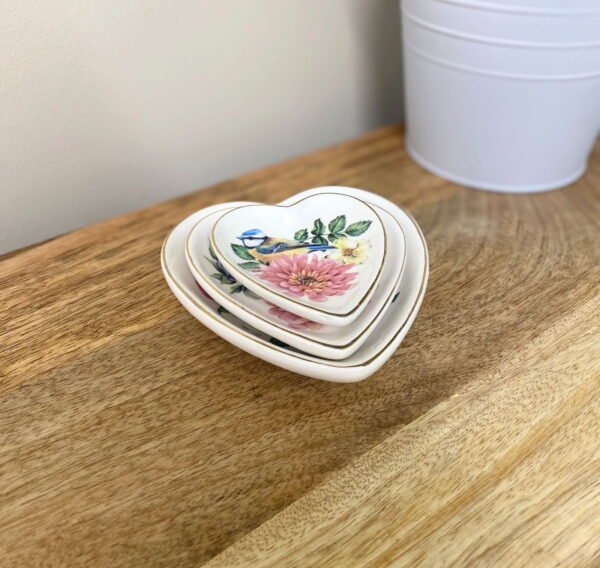 Set Of Three Heart Trinkets Dishes with Gold Edging - Image 5