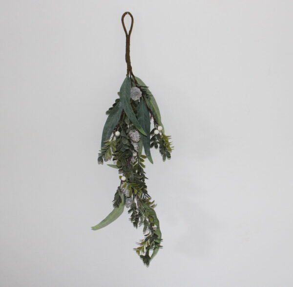 Hanging Alpine Sage & Snowberry Decoration - Image 3