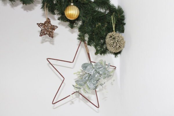 Hanging Wire Star with Eucalyptus Detail - Image 4